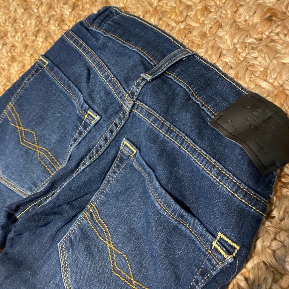 Levi’s Denizen 216 Skinny Jeans sz 8 - Picture 3 of 6